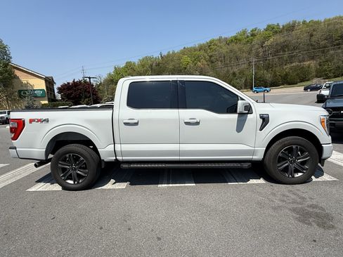 Used 2023 Ford F150 Lariat w/ Max Trailer Tow Package AWD/4WD image 4