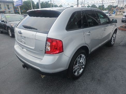 Used 2014 Ford Edge SEL w/ Equipment Group 205A FWD image 3