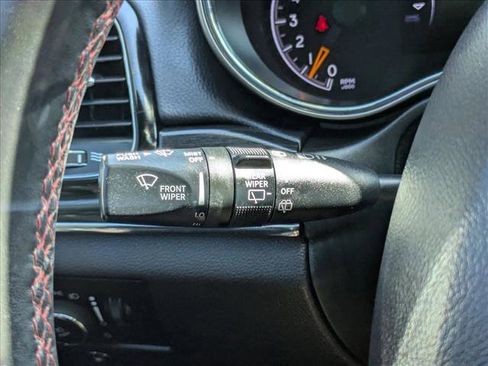 Used 2019 Jeep Grand Cherokee Trailhawk AWD/4WD image 14