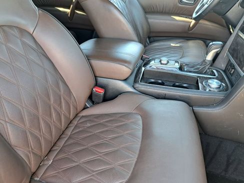 Used 2024 Nissan Armada Platinum w/ Captain's Chairs Package image 18