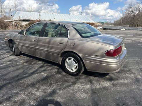Used 2000 Buick Le Sabre Custom w/ Premium Opt Pkg image 4