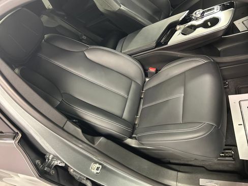 Used 2024 Cadillac Lyriq Tech RWD image 25