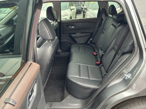 Certified 2023 Nissan Rogue SV w/ SV Premium B Package AWD/4WD image 26