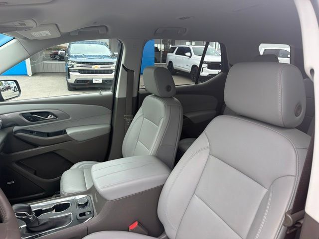 Used 2021 Chevrolet Traverse LT w/ LT Premium Package AWD/4WD image 14