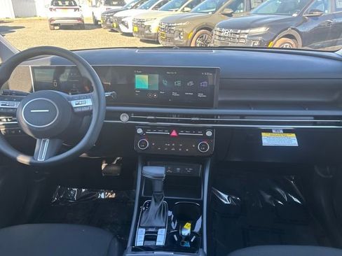 New 2026 Hyundai Tucson SEL image 11