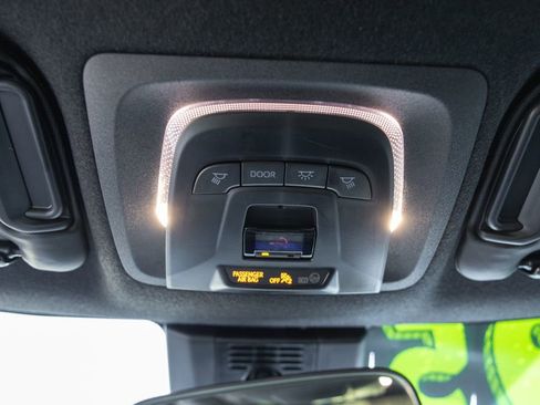 Certified 2025 Toyota Corolla SE image 23