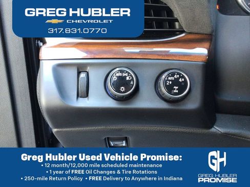 Used 2016 Cadillac Escalade Premium AWD/4WD image 27