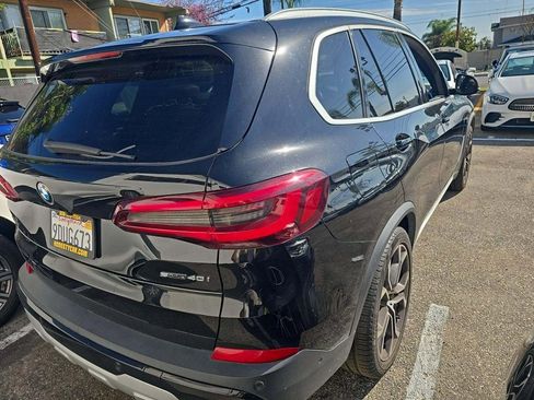 Used 2023 BMW X5 sDrive40i w/ Parking Assistance Package image 2