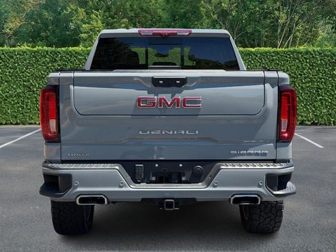 Used 2025 GMC Sierra 1500 Denali w/ Denali Reserve Package AWD/4WD image 5