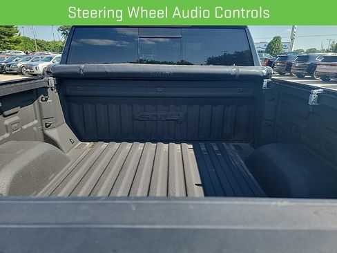 Used 2022 GMC Sierra 1500 AT4 w/ AT4 Premium Package AWD/4WD image 12