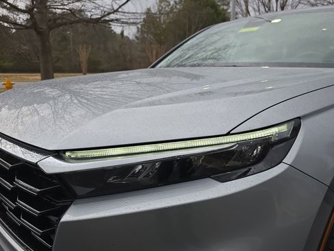 Used 2023 Honda CR-V EX-L image 31