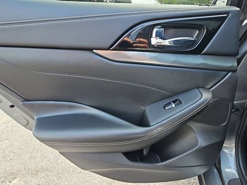 Used 2023 Nissan Maxima SV w/ Floor Mat Group FWD image 25