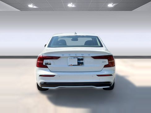 Used 2024 Volvo S60 B5 Core FWD image 10
