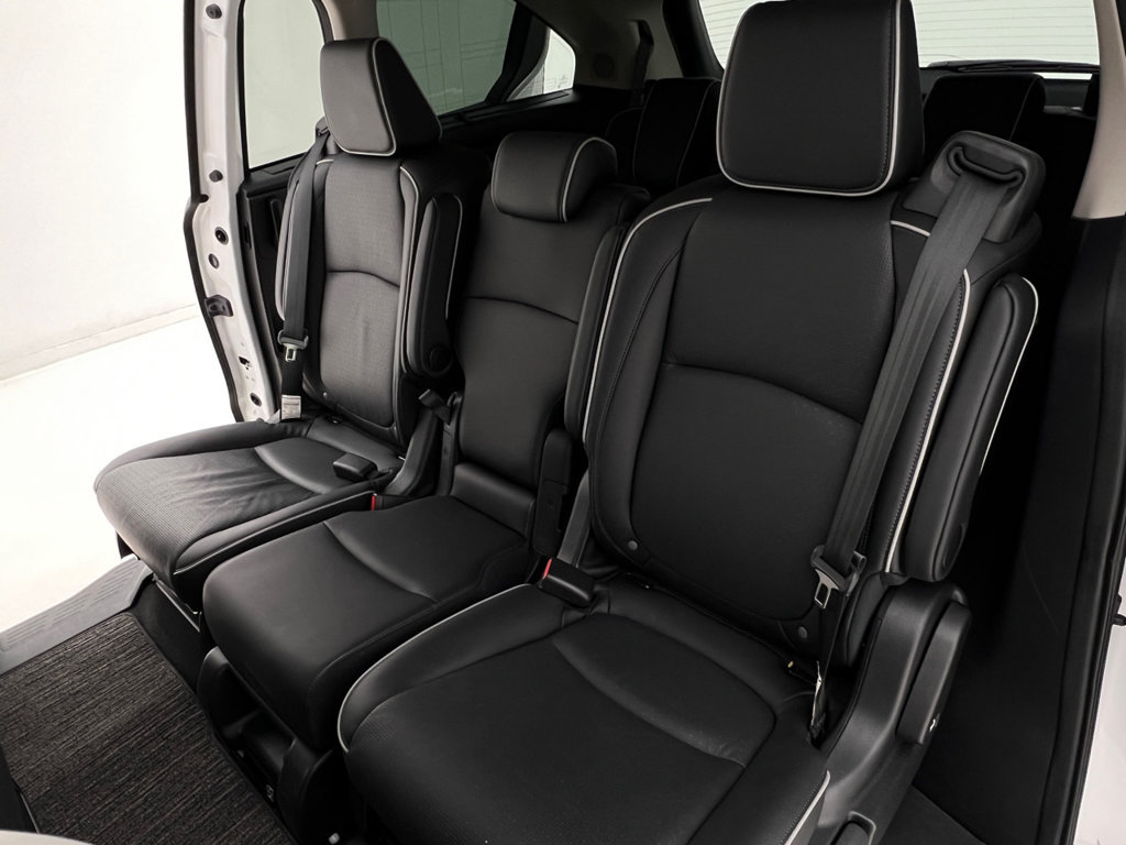 Used 2025 Honda Odyssey Elite image 18