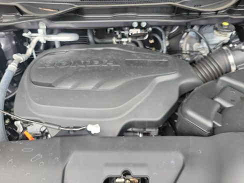 Used 2024 Honda Odyssey Touring image 40