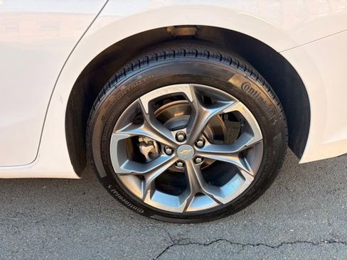 Used 2024 Chevrolet Malibu LT FWD image 10
