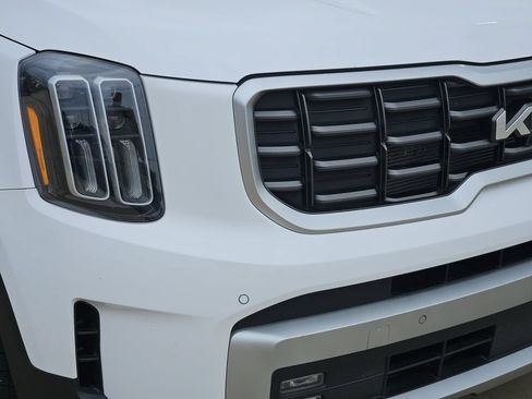Used 2024 Kia Telluride SX AWD/4WD image 8