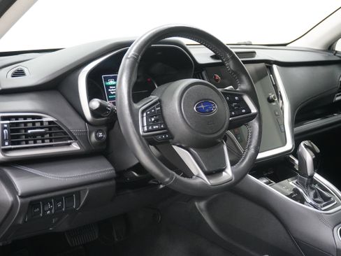 Used 2023 Subaru Outback Limited image 9