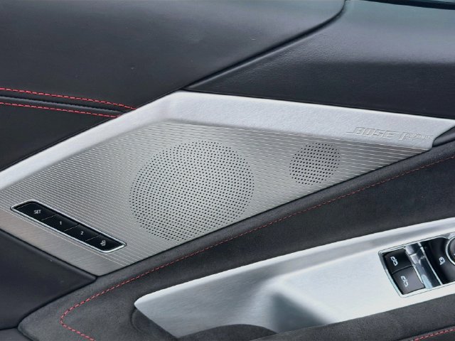Used 2022 Chevrolet Corvette Stingray Premium Cpe w/ Z51 Performance Package RWD image 20