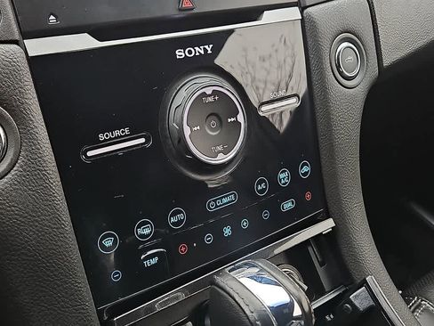 Used 2018 Ford Taurus SHO w/ Driver Assist Package image 14