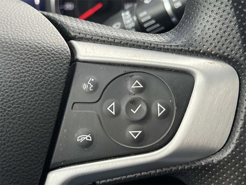 Certified 2023 GMC Acadia SLE w/ Driver Convenience Package image 23