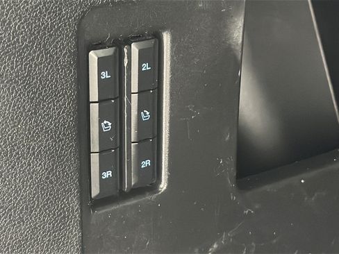 Used 2019 Ford Expedition Max Limited w/ Equipment Group 303A AWD/4WD image 30