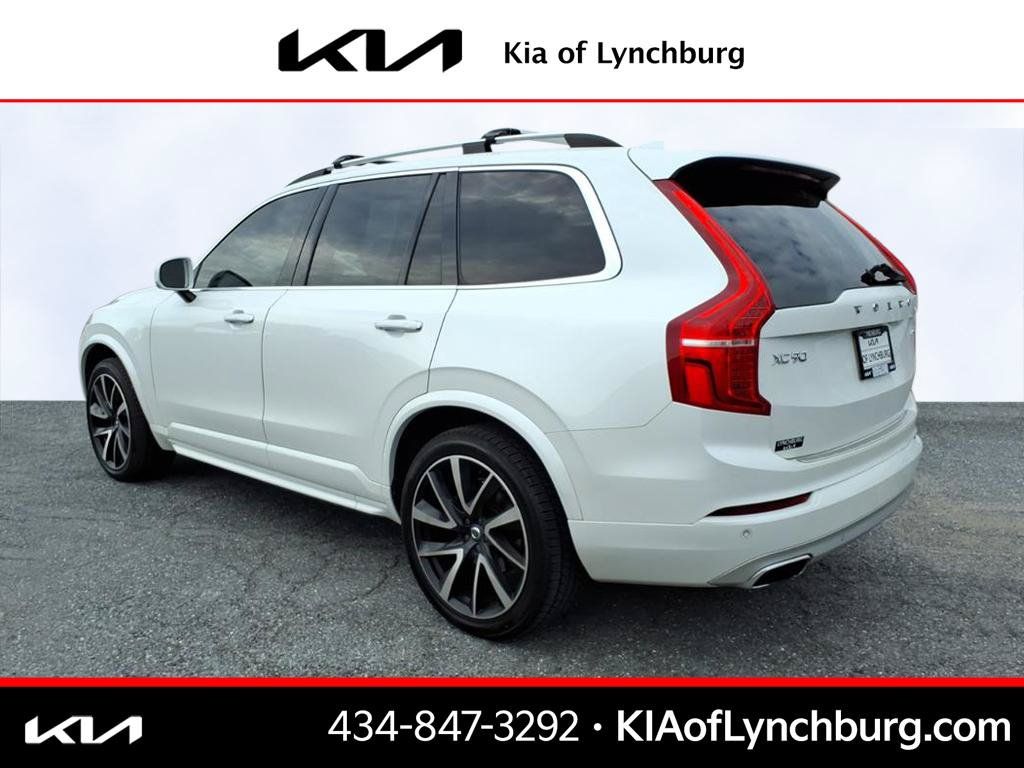 Used 2018 Volvo XC90 T6 Momentum w/ Momentum Plus Package AWD/4WD image 6
