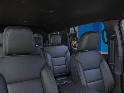 New 2026 Chevrolet Traverse LT image 24