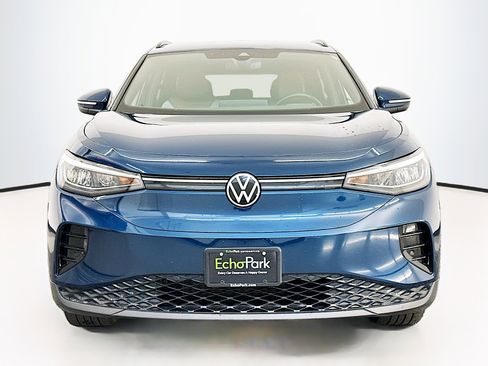 Used 2023 Volkswagen ID.4 Pro image 2