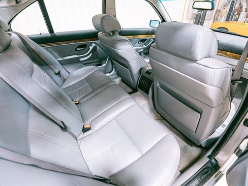 Used 1997 BMW 540i Sedan image 21