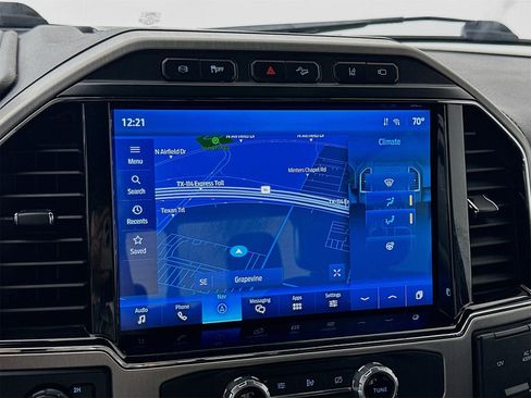 Used 2022 Ford F350 Platinum w/ FX4 Off-Road Package image 14