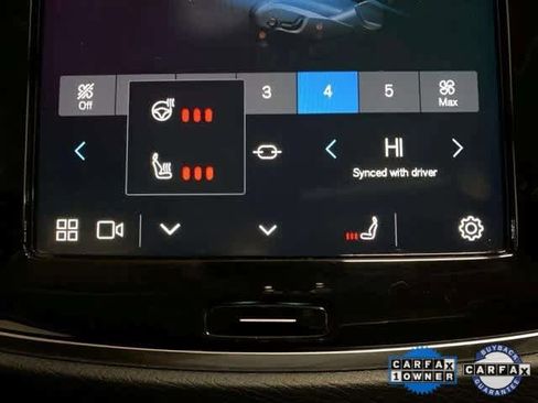 Used 2025 Volvo XC90 B6 Plus image 11