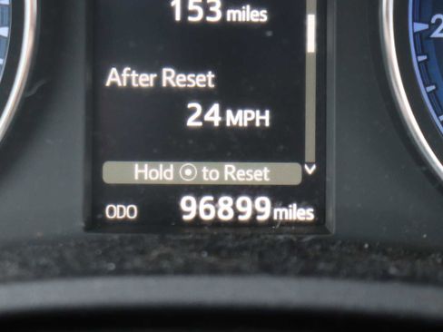 Used 2019 Toyota Corolla SE image 11