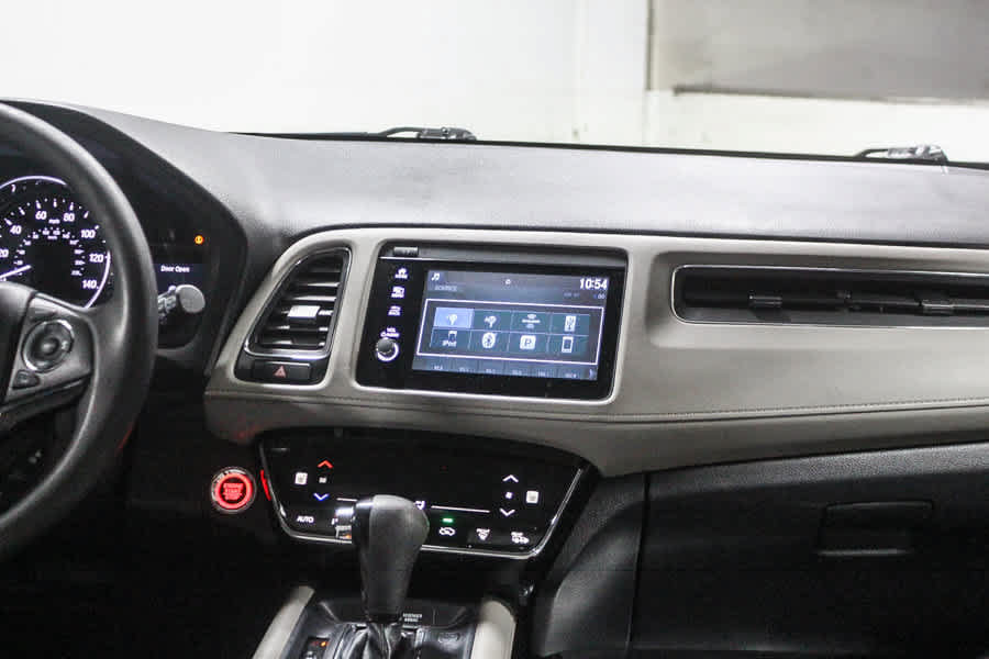 Used 2021 Honda HR-V EX image 14