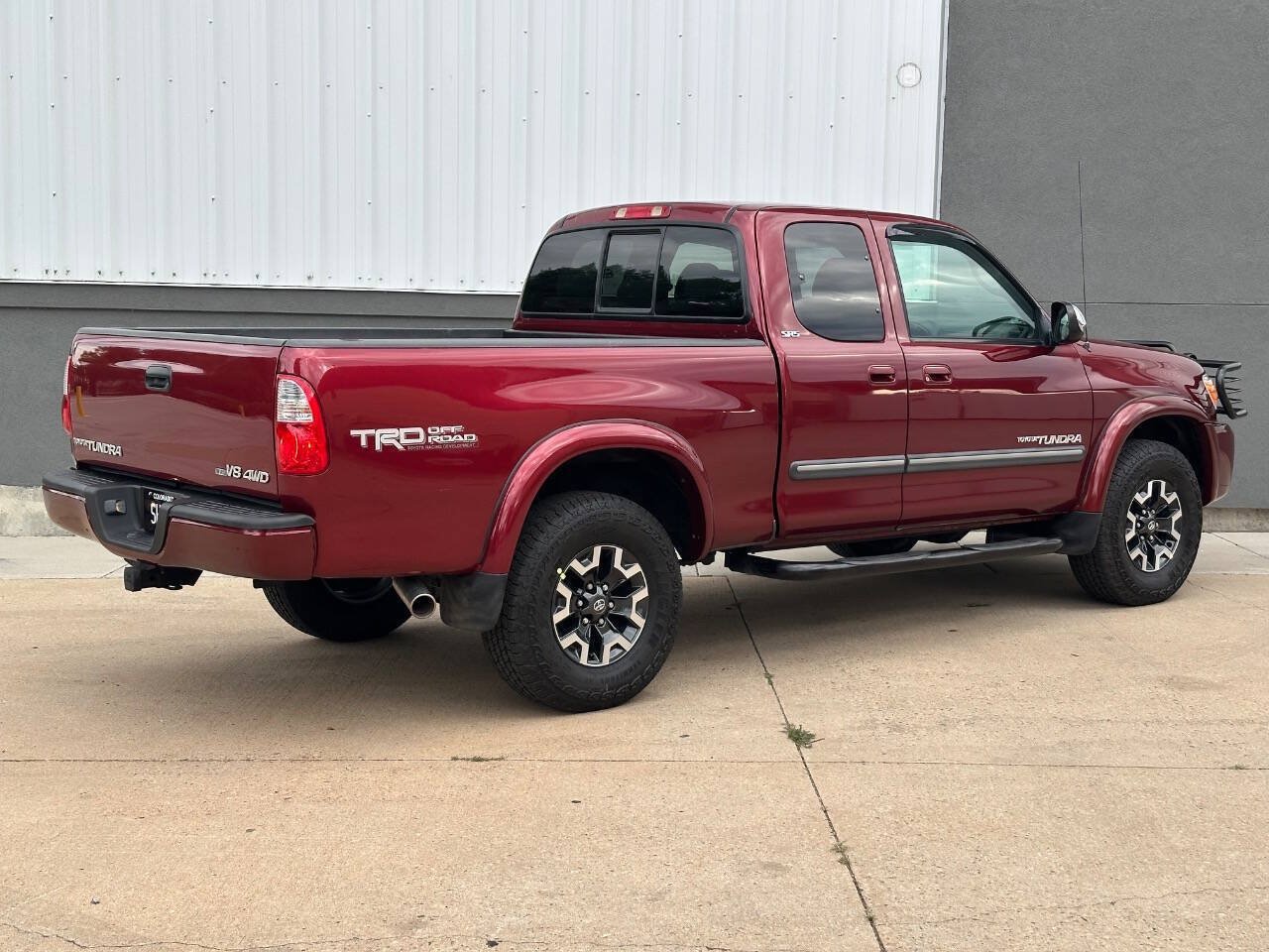 Used 2006 Toyota Tundra SR5 w/ TRD Off-Road Pkg AWD/4WD image 18