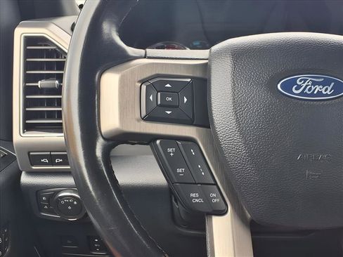 Used 2022 Ford F250 Platinum image 28