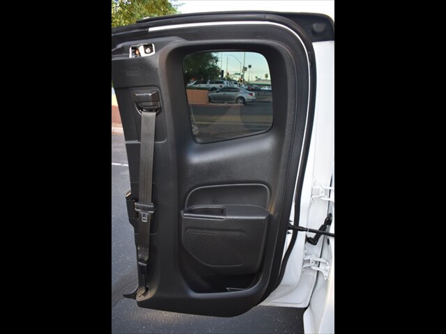 Used 2020 Chevrolet Colorado W/T w/ WT Convenience Package RWD image 33