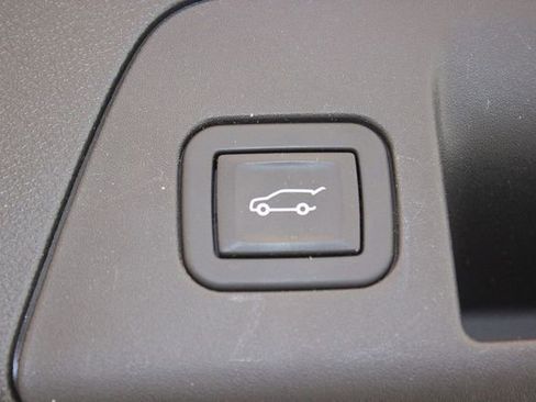 Used 2023 Buick Envision Avenir image 15