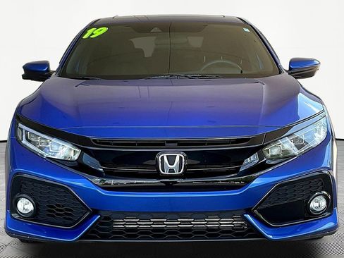 Used 2019 Honda Civic EX image 2
