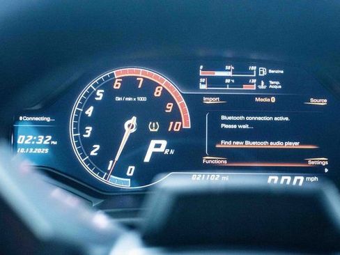 Used 2015 Lamborghini Huracan LP 610-4 image 7