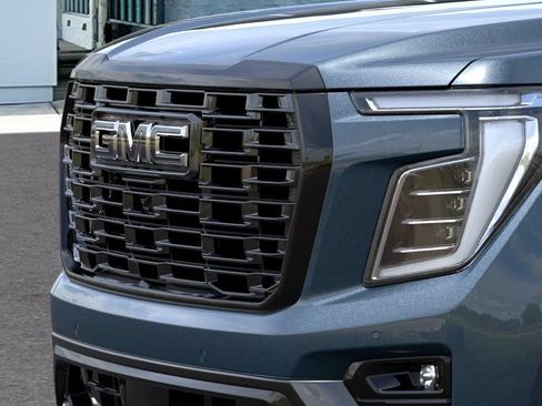 New 2026 GMC Yukon Denali Ultimate AWD/4WD image 13