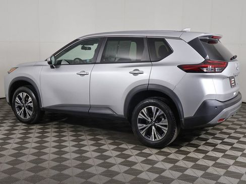 Used 2022 Nissan Rogue SV AWD/4WD image 11