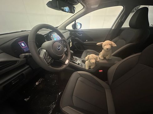 New 2025 Subaru Crosstrek 2.5i Limited w/ Popular Package #4A image 13