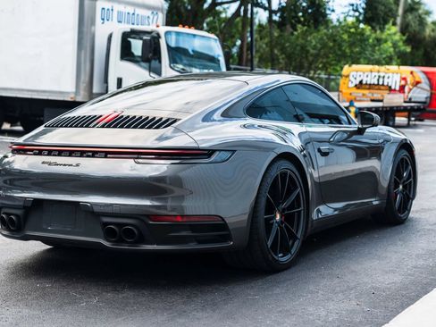 Used 2021 Porsche 911 Carrera S RWD image 9