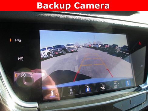 Used 2024 Cadillac XT6 Premium Luxury w/ Technology Package image 17