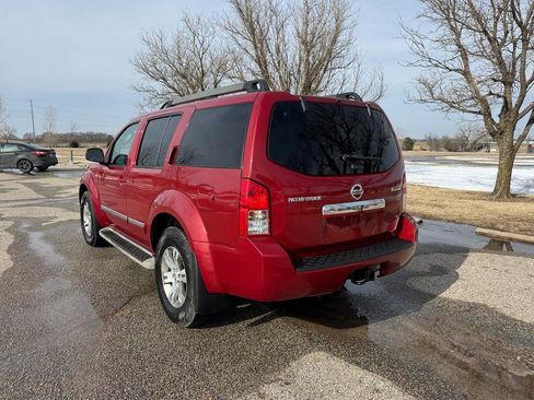 Used 2011 Nissan Pathfinder Silver image 6