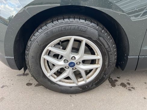 Used 2022 Ford Edge SEL w/ Convenience Package image 9