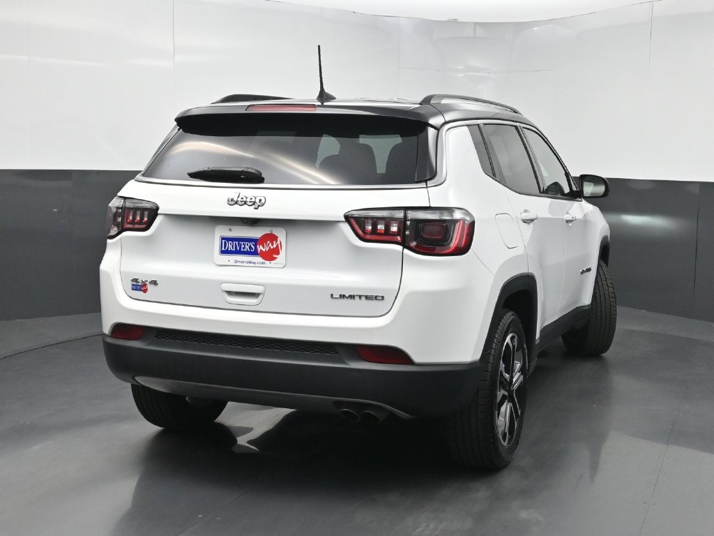 Used 2022 Jeep Compass Limited AWD/4WD image 41