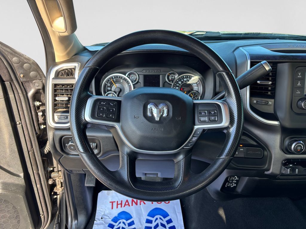 Used 2020 RAM 2500 Big Horn AWD/4WD image 11