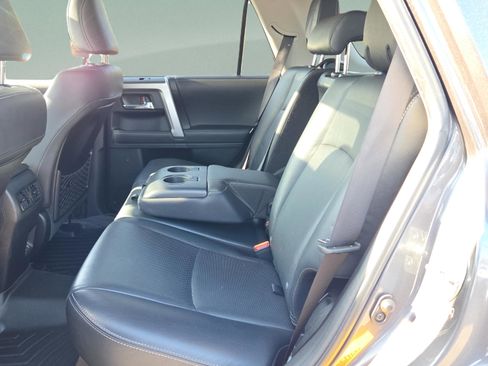 Used 2022 Toyota 4Runner Limited image 10